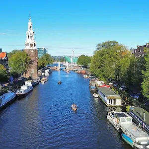 Center - Houseboat By Captain Ricard Amsterdam
